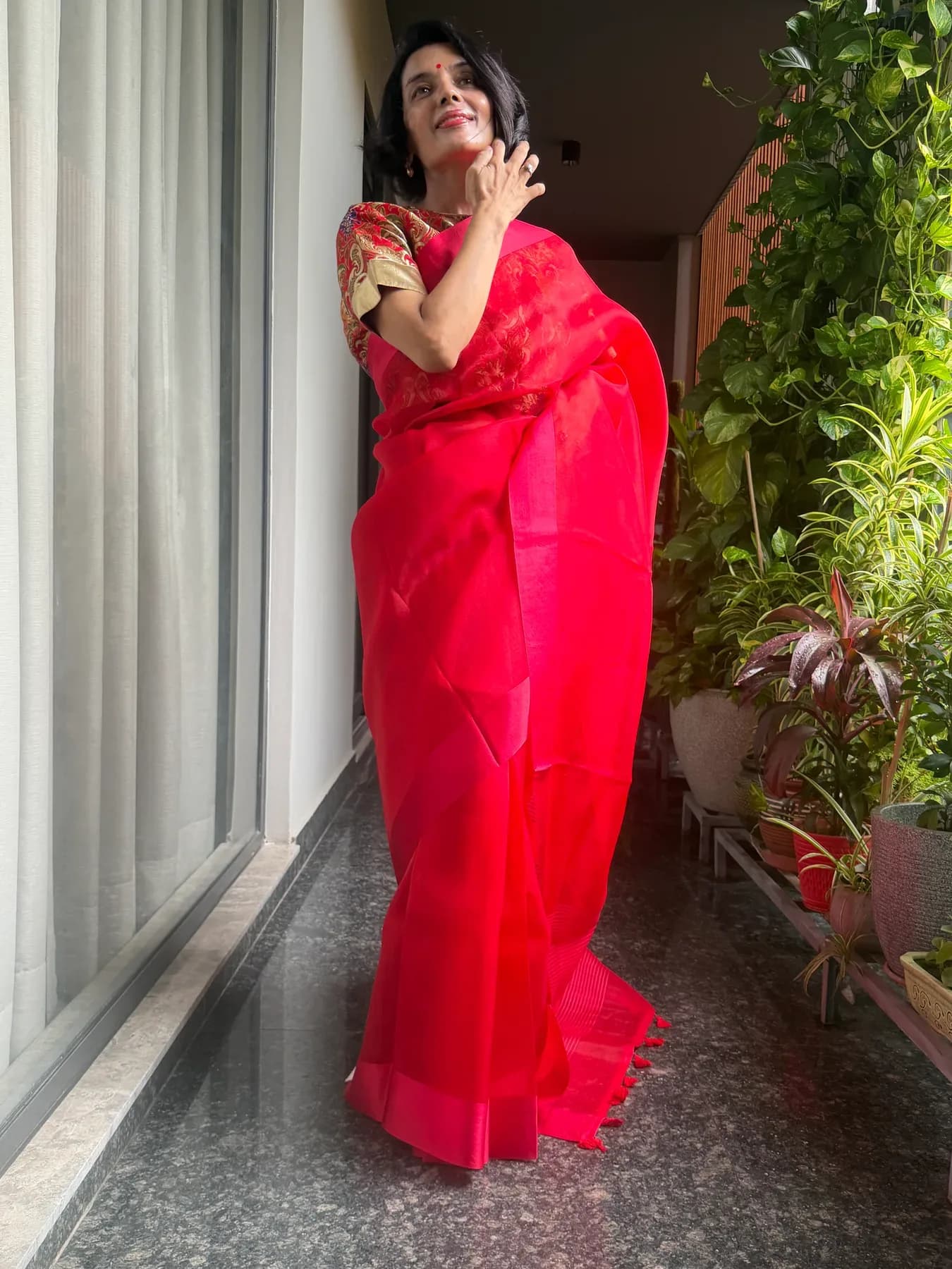 Modern Red Kora Silk & Mushroo Twill Banarasi Saree — Banarasi, Kora Silk & Mushroo Twill Silk, Varanasi, Uttar Pradesh