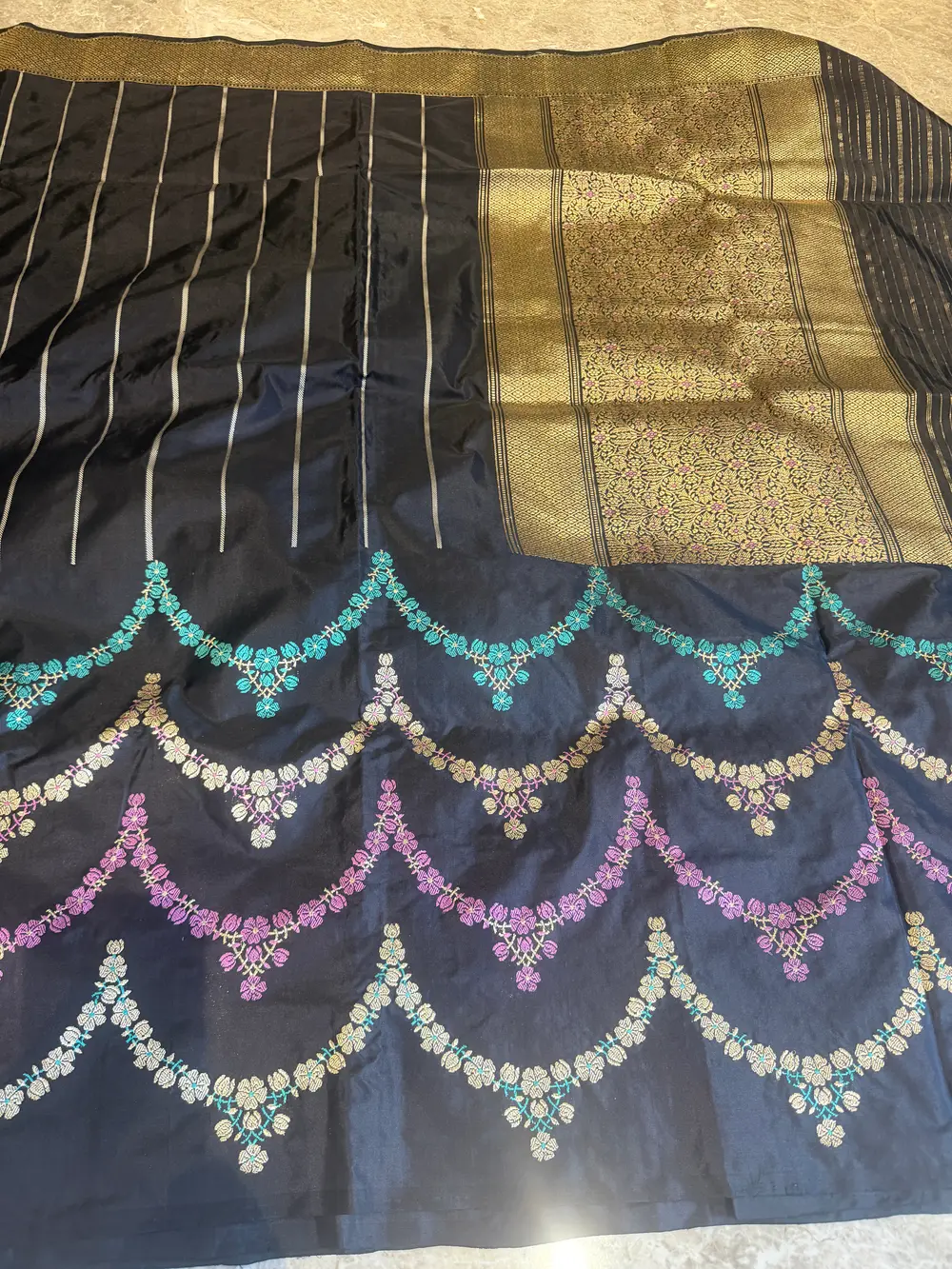 Black Ektara Katan Silk Kaduwa Banarasi Saree with Scallop Necklace Border — Banarasi, Ektara Katan Silk, Varanasi, Uttar Pradesh, view 7