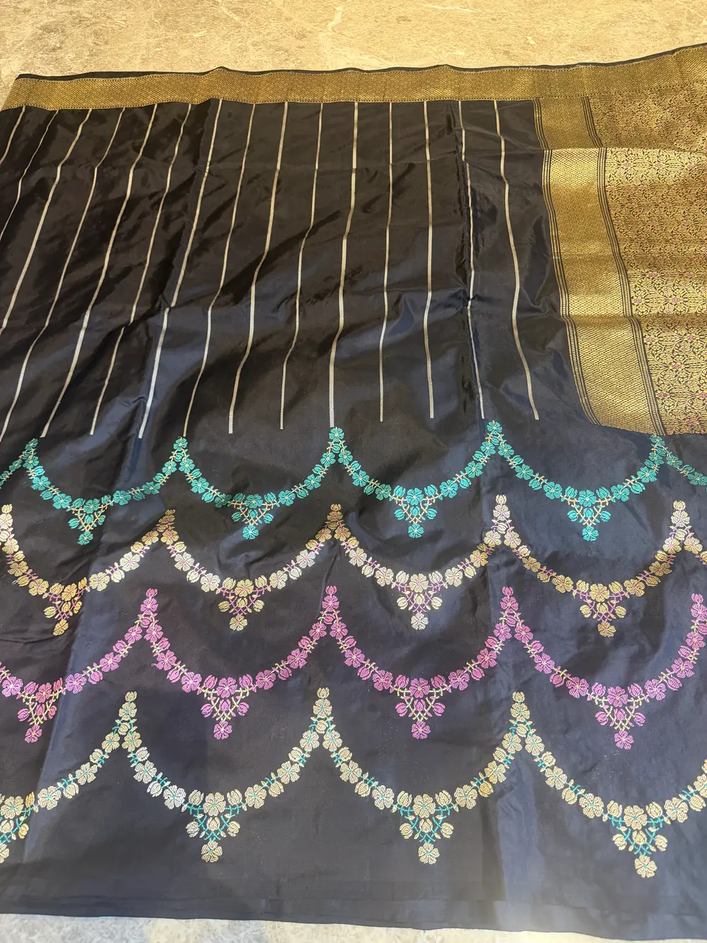Black Ektara Katan Silk Kaduwa Banarasi Saree with Scallop Necklace Border — Banarasi, Ektara Katan Silk, Varanasi, Uttar Pradesh, view 8