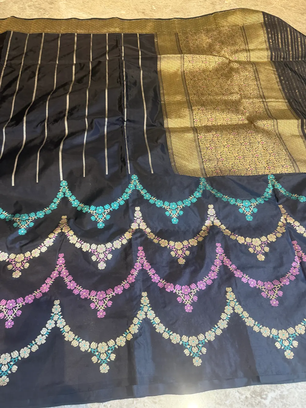 Black Ektara Katan Silk Kaduwa Banarasi Saree with Scallop Necklace Border — Banarasi, Ektara Katan Silk, Varanasi, Uttar Pradesh, view 9