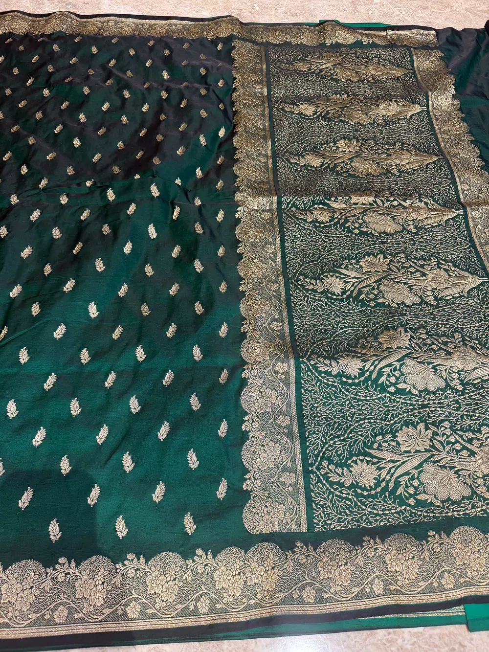Emerald Green Vintage-Inspired Mushroo Silk Banarasi Saree — Banarasi, Mushroo Silk, Varanasi, Uttar Pradesh, view 5