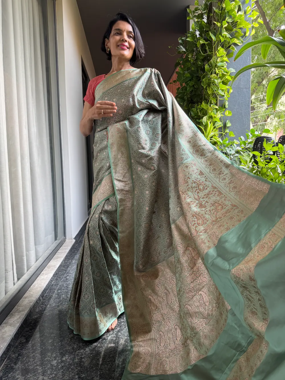 Limited-Edition Seafoam Tanchoi–Khimkhaab Fusion Banarasi Saree — Banarasi, Silk Tanchoi & Silk Brocade Khimkhaab, Varanasi, Uttar Pradesh, view 6