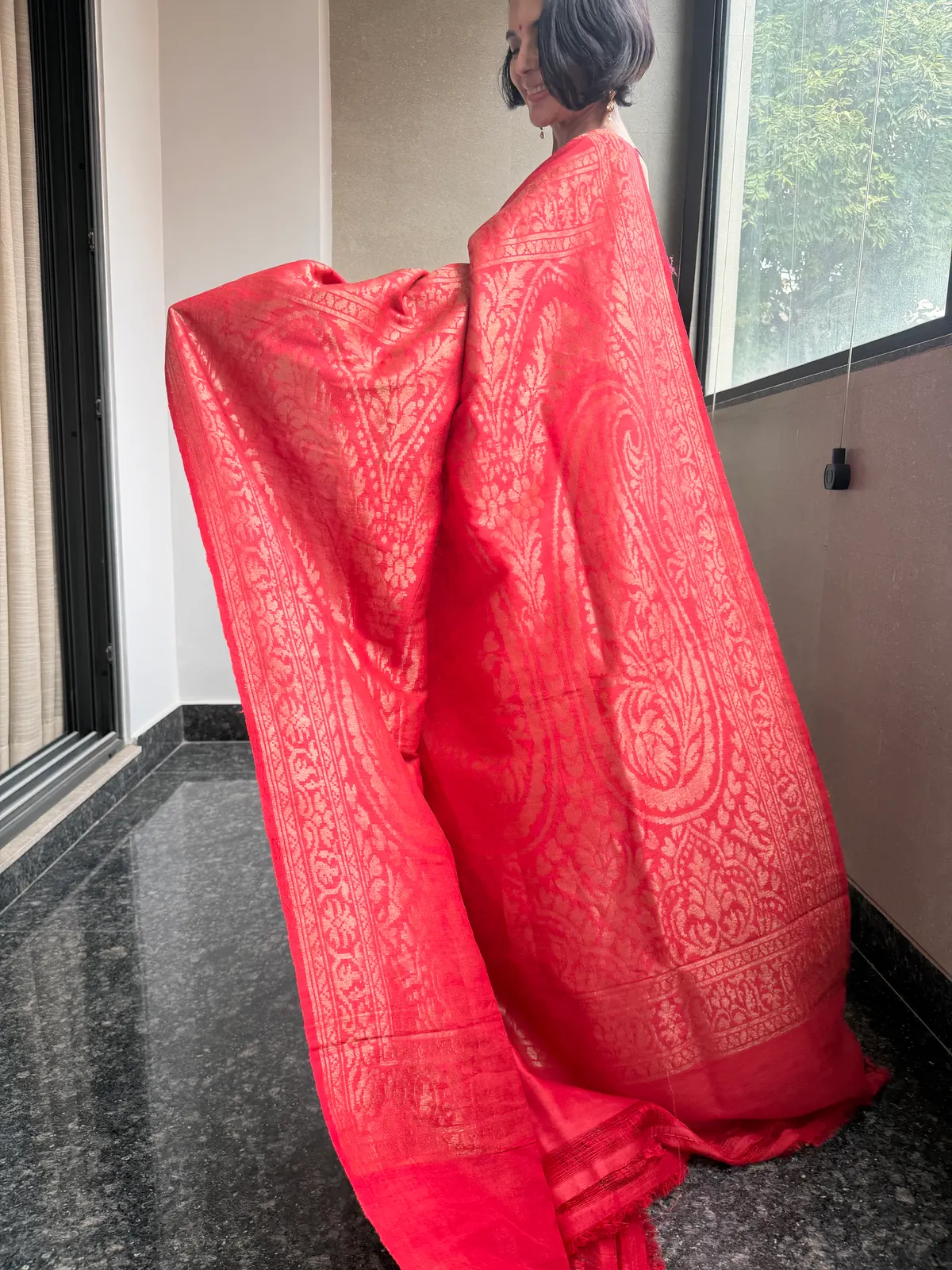 Red Pure Tussar Kaduwa Banarasi saree drape detail